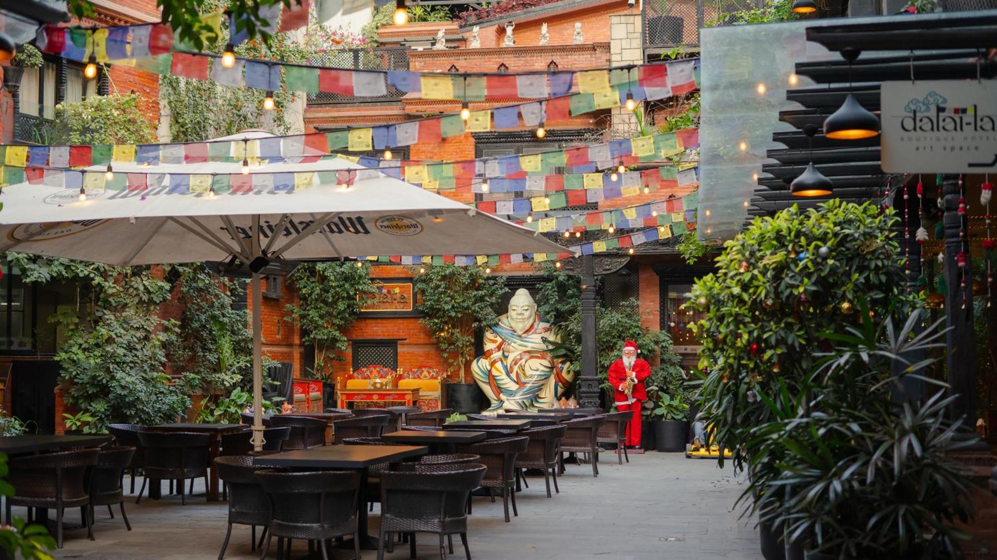 Dalai-La Boutique Hotel Kathmandu Bagian luar foto